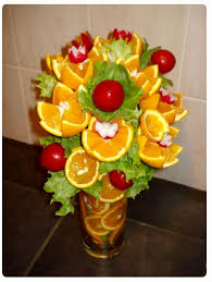 Pin By Patty Canarte On Capolavori In Frutta Fruit And Vegetable Carving Fruit Carving Food Art For Kids
