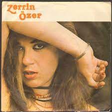 Çiğdem talu, melih kibar, orhan gencebay, turgay merih, muzaffer video klipte yer alan gönül adlı parça, zerrin özer'in 1980 yılında çıkardığı seni seviyorum adlı. Stream Zerrin Ozer Hersey Seninle Guzel 1980 By Msq Listen Online For Free On Soundcloud