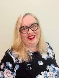 Aisha Lightner's Instagram, Twitter & Facebook