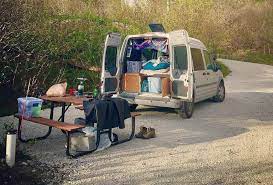 The ford transit connect camper is a sporty mini van for singles and couples looking for a daily driver and a small camper all in one compact vehicle. Is A Ford Transit Connect Camper Good For Van Life 6 Diy Examples