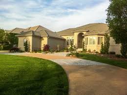 Gorgeous Contemporary Villa Style Home On Highland Springs Golf Course Overlooking The 8th Fairway 3 Bed 4 1 2 Bath With In Villa Style Villa Highland Springs