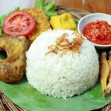 Nasi kuning merupakan salah satu sajian khas indonesia, khususnya di daerah jawa. Resep Nasi Uduk Pulen Dan Gurih Dengan Magic Com Lifestyle Fimela Com