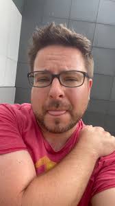 😔 Ever feel like you’re smiling