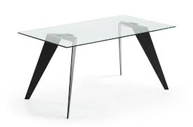 Your carafe can be a purely functional design just to get the job done. Clear Glass Table Top