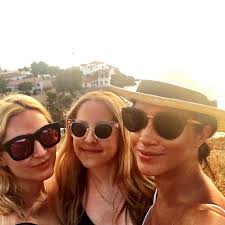 Who Is Lucy Fraser? 5 Things to Know About Meghan Markle's Friend  Introduced in the 'Harry & Meghan' Docuseries