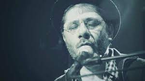 Lyrics for אל תלכי מכאן by מאיר בנאי. Meir Banai ×ž××™×¨ ×'× ××™ Beitrage Facebook