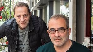 Jun 25, 2021 · ένα βίντεο από την ειδική μηχανότρατα «μεγαλόχαρη» που μισθώνει το ινστιτούτο αλιευτικής έρευνας (ιναλε) που διεξάγει ερευνητικό έργο στο βόρειο αιγαίο απεικονίζει τη θαλάσσια βλέννα που σχηματίστηκε στα νότια της. Paramenei Ka8hghths Sth Sxolh Toy E8nikoy 8eatroy O Adelfos Toy Dhmhtrh Lignadh