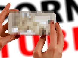 Melihat sebuah film yang berbau pornografi bisa menyebabkan kecanduan. Selama Pandemi Warga Habiskan Waktu Nonton Film Porno Dan Jual Konten Di Onlyfans Indozone Id