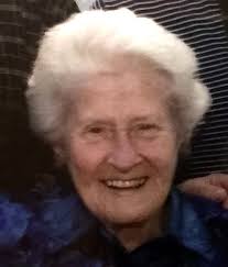 Carol Curlee's Instagram, Twitter & Facebook