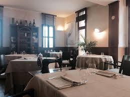 La location è un'ex posta di. 4 Ristoranti Di Alessandro Borghese Cosa Succede Ai Vincitori Il Caso Di Bologna