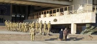 В последний путь харьковчане провожают кернеса под аплодисменты и. Z Y Zaag6owasm