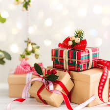2020 Christmas And Holiday Events For Families In Orange County Beautiful Day Blog In 2020 Christmas Gift Pictures Quilted Christmas Gifts Christmas Gift Guide