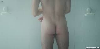 Manu Rios Nude And Jerk Off Actions in Elite - Gay-Male-Celebs.com