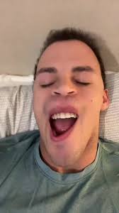 DAILY #impressions #voice #actor #grinch #routine #character #holiday  #foryou #fav do Christopher Michael tạo với bản nhạc original sound của  Christopher Michael