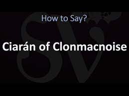 Listen to the audio pronunciation of ciaran on pronouncekiwi. How To Pronounce Ciaran Of Clonmacnoise Irish Name Pronunciation Youtube
