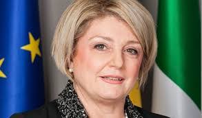 Maria Calderone's Instagram, Twitter & Facebook