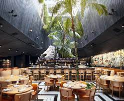 The Sky S The Limit At Chotto Matte Miami As A Japanese Inspired Floating Ceiling Crowns An Architectural And Culinary Gem Bar Design Awards Bar Design Restaurant Peruvian Restaurant