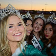 Helotes Festival Association (@cornyval) • Instagram photos and videos