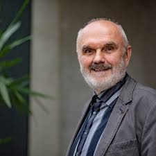 Velký trumpetista naprosto dokonalé techniky Benny Bailey hrál i s Josefem  Vejvodou