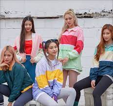 By kimsguardian, april 28, 2020 in celebrity photos & . Itzy Pics A Twitter Itzy Repaired Andar Korea Photoshoot ï¾Ÿ Itzy ìžˆì§€ Andar