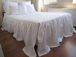 Save on bedspreads at jcpenney®. How To Make A Split Corner Bedspread Helpful Guide Tips