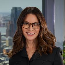 Carrie Weinstein's Instagram, Twitter & Facebook