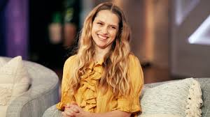 The a discovery of witches star, 35, is currently pregnant with her fourth baby, and in a recent instagram post, she gets candid about. Vi0qlrqa9tb0im