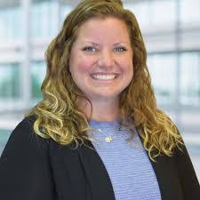 Jillian Duncan's Instagram, Twitter & Facebook