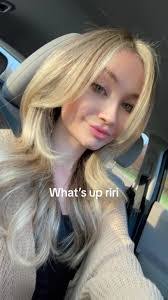 Miranda Manson's Instagram, Twitter & Facebook