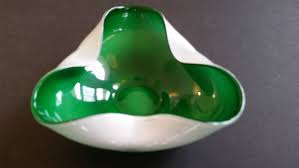 Check spelling or type a new query. Vintage Art Glass Bowl 1990 S Fuzed Glass Halloween Design Dish By Artist Peggy Karr Decorative Glass Plate Halloween Decoration Art Glass Art Glass Bowl Blown Glass Bowls Vintage Art Glass