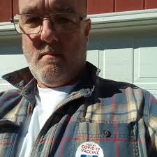 Adam Heckathorn's Instagram, Twitter & Facebook