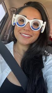 Review of NEOISM Motion Sickness Glasses for Car Travel