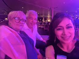 To our wonderful friends, Julie, Daren, Daniel, Amy, Karen and Sarah, thank  you so much for cruising with us again. It was really great seeing you.  Thank you also for the lovely