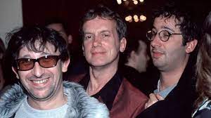 Frank skinner is fairly remarkable among british comedians. Frank Skinner I M All For A Bit Of Moral Menace Bbc News
