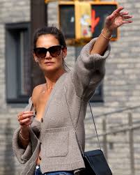 She is known for her role as joey potter on the teen drama series dawson's creek. Katie Holmes Speaks About Her Viral Cashmere Bra Look Vogue