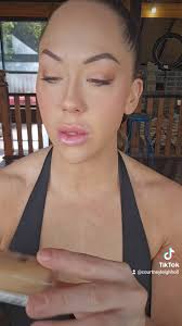 REVIEW- Maybelline skin tint foundation. WOW. I have worn this everyday  since filming this and she's 🤌 fantastic lasting power and very buildable.  My new fav