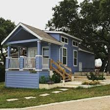 Lake Cabins Tiny Homes Park Models 1 Bed 1 Bath Mobile Home For Sale In Victoria Tx House With Porch Porch Design Tiny House