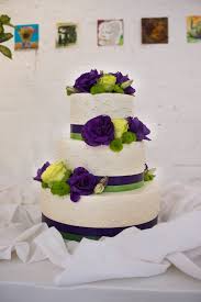 Pin By Carissa Jones On Original Cakes Green Wedding Cake Purple Wedding Cakes Lime Green Weddings