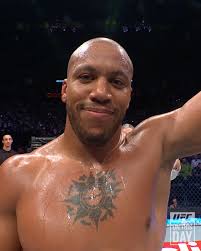 Up Close 👀 Cory Sandhagen vs Deiveson Figueiredo at #UFCDesMoines TONIGHT  🔥