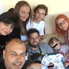 Moderátor petr suchoň má doma pořádnou kočku: Petr Rychly Slavi V Rodine Privitali Dalsi Dite Stars24 Cz