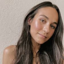 Samantha Broderick's Instagram, Twitter & Facebook