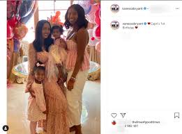 Browse 3,186 vanessa bryant stock photos and images available, or start a new search to explore more stock photos and images. Vanessa And Kobe Bryant S Daughter Capri Celebrates 1st Birthday In Cute Dress And A Pink Crown
