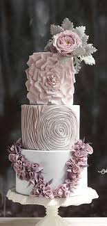 Soooo, my newest cake decorating tutorial is up and in the shop! Online Cake Decorating School Cake Jess