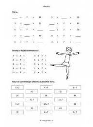 Kleurplaat tafelsommen woyaolufo lucky luke tafel dekken lucky luke kleurplaten de met de laatste werkbladen kun je alle tafels door elkaar oefenen. 7 Ideeen Over Keersommen Kleurplaat Tafels Oefenen Tafel Leren Werkbladen