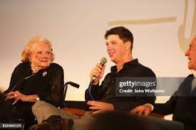 Dick Van Dyke, Rose Marie, Peter Marshall, Carl Reiner, Jason Wise... News  Photo