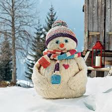 Avec de la pâte à modeler, de la pâte à sel ou fimo. Un Bonhomme De Neige En Tricot Marie Claire
