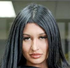 Vikki Valentine Biography/Wiki, Age, Height, Career, Photos & More