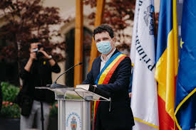 Călin popescu tăriceanu va candida la primăria capitalei. PrimÄƒria BucureÈ™ti Va PlÄƒti Pe 9 Noiembrie Stimulentul Financiar Pentru Persoanele Cu Handicap Din CapitalÄƒ Ordinea Zilei