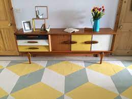 Arredamento Anni 60 Mobiletto Ante Colorate Credenza Verniciata Decorazione Geometrica Mobili Anni 60