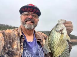 Where to catch crappie from the shore near Indian Creek?